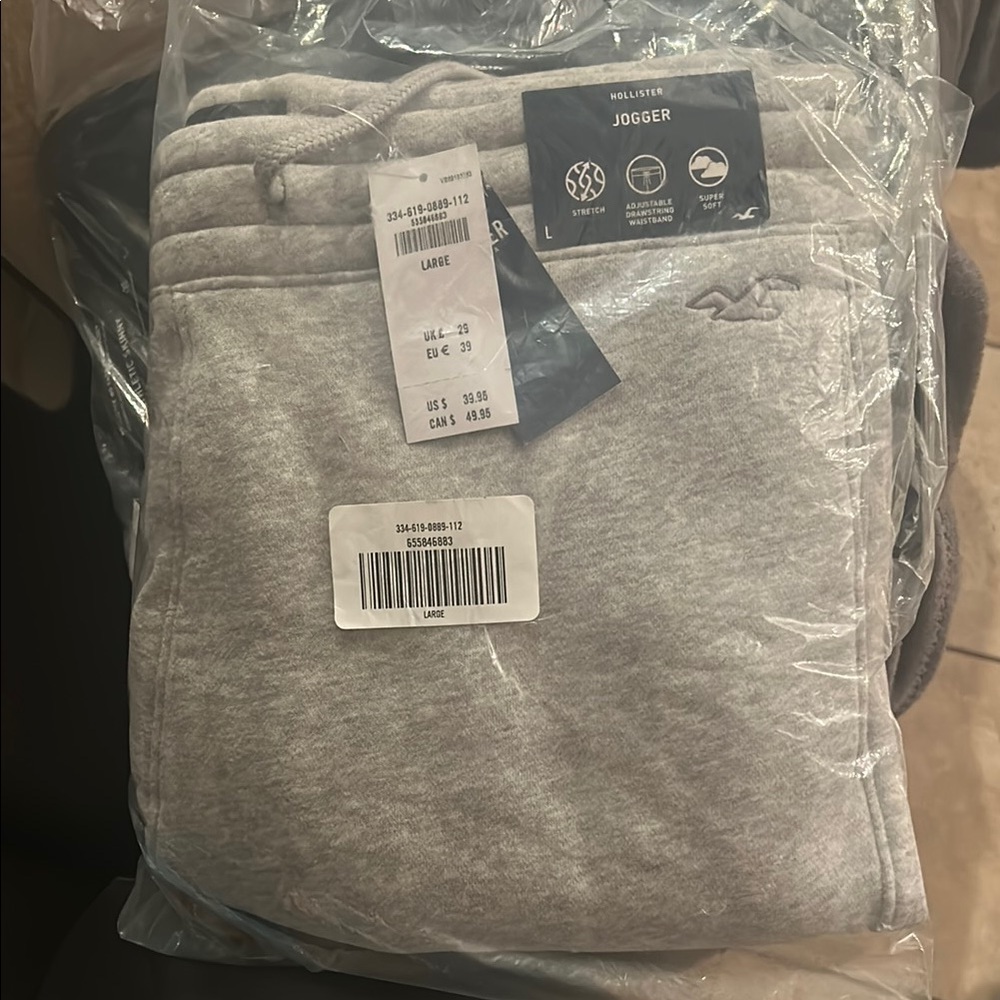 Hollister Light Gray Joggers - Picture 1 of 5